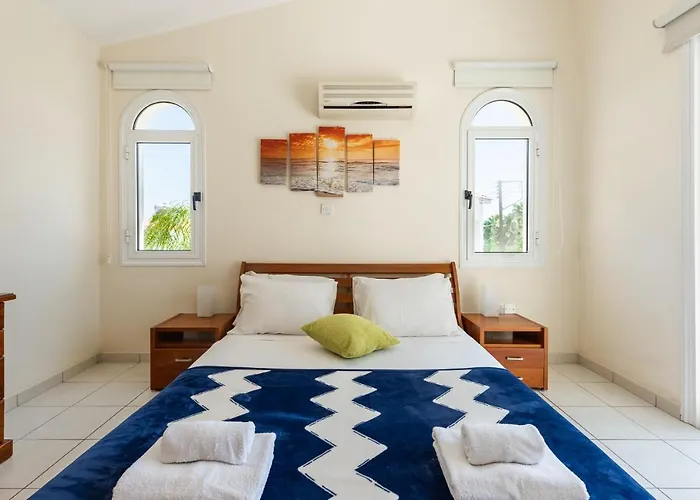 Oasis By Ezoria Villa *