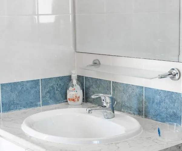 Oasis By Ezoria * Coral Bay