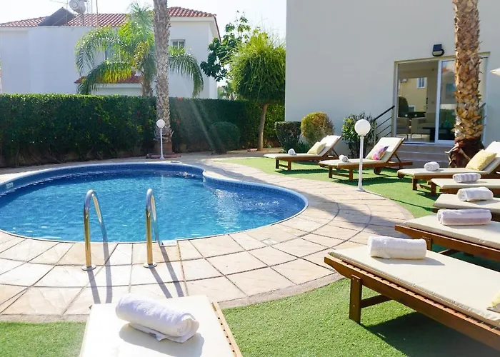 Villa Oasis By Ezoria *